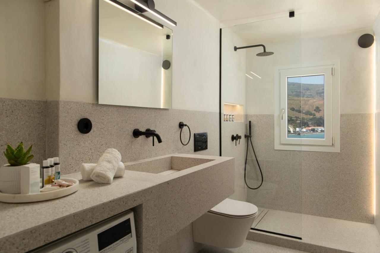 Istion Andros Luxury Suites Eksteriør billede
