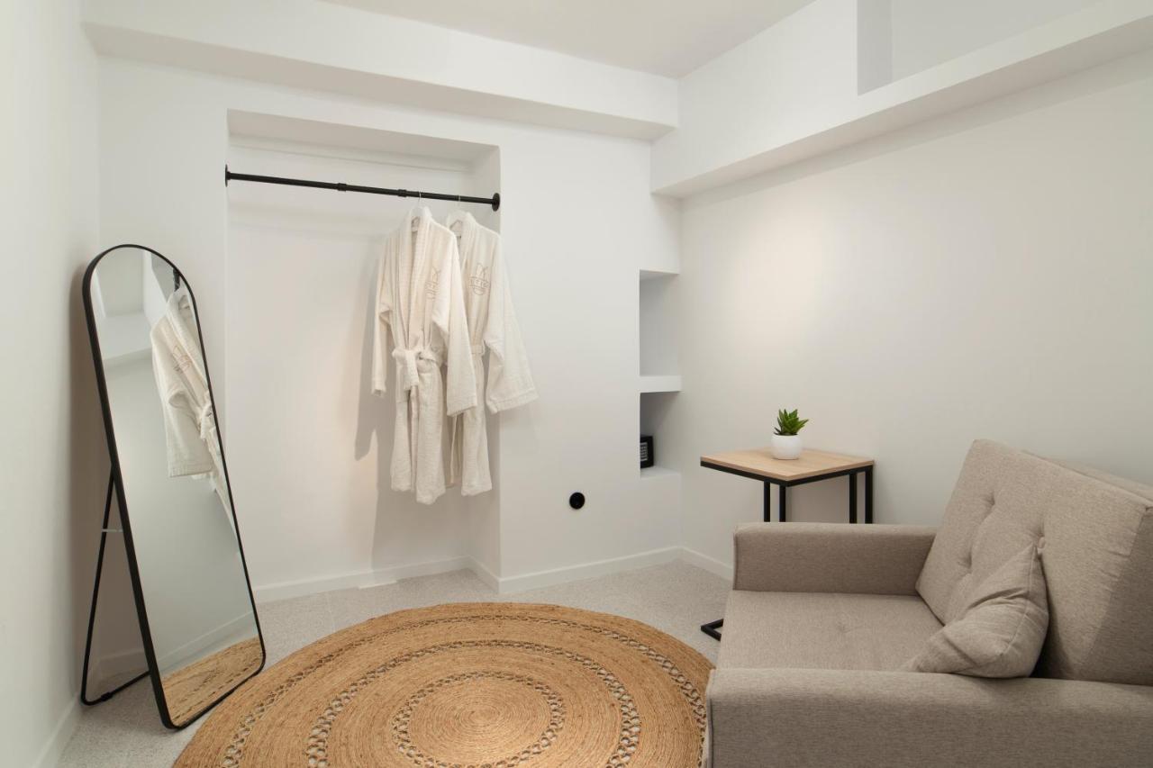 Istion Andros Luxury Suites Eksteriør billede