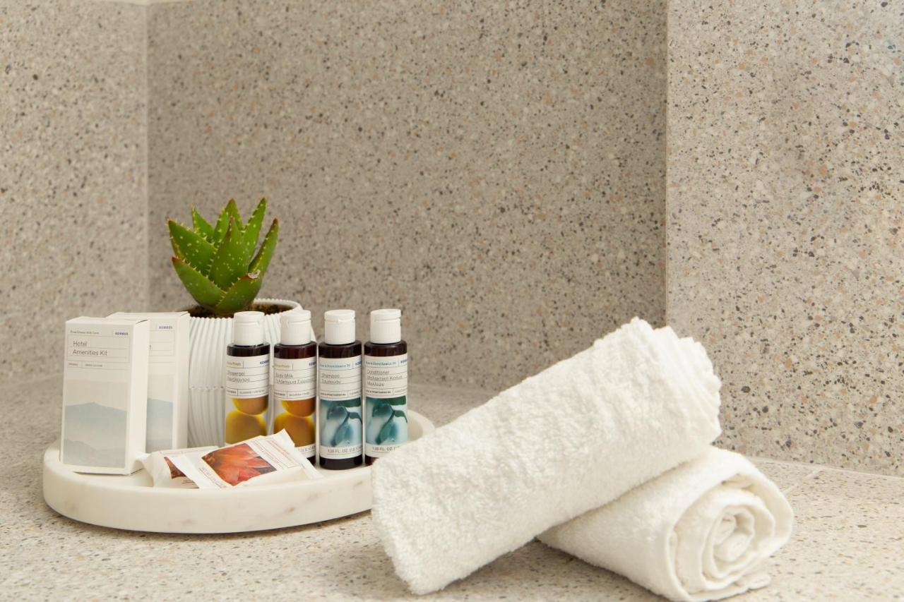 Istion Andros Luxury Suites Eksteriør billede